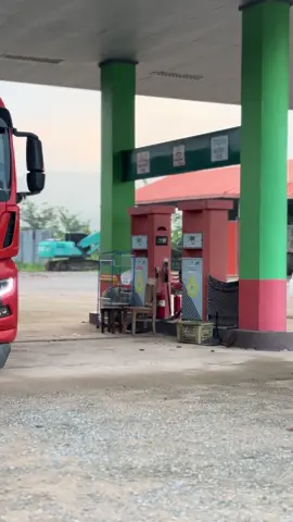 ເມື່ອຍກະກັບບ້ານ🚛#ຫົວລາກໄຊຍະບູລີ🚛💸💯 #ຝາກຕິດຕາມແນ່ເດີ້💗😘 #3711 #22ລໍ້ສ້າງຝັນ🚛 #ຂຸນສຶກດິນແດນຊ້າງ🐘