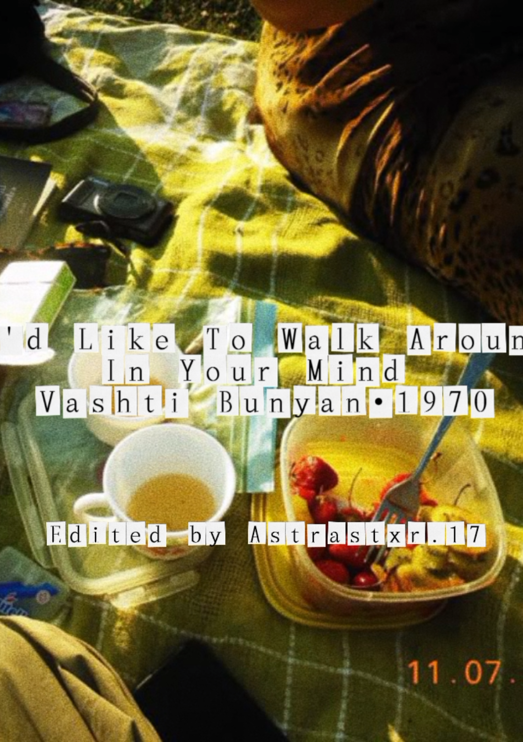 ⋆˚꩜｡I'd like to walk around in your mind someday - You see the end before the beginning has ever begun🤎🧸 •A comforting song by Vashti Bunyan in 1970~ #fyp #vashtibunyan #comfort #comforting #cozy #Home #safe #safespace #trending #viral #xybca #tiktok #pls #makethisviral 