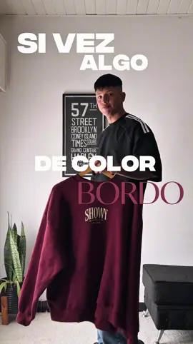 ¿El color de la temporada? No sé, pero me gustó mucho el resultado ⚡️. Ustedes usarían esta combinación? #bordo #colorcombo #outfitinspo #outfitideas #fashion 
