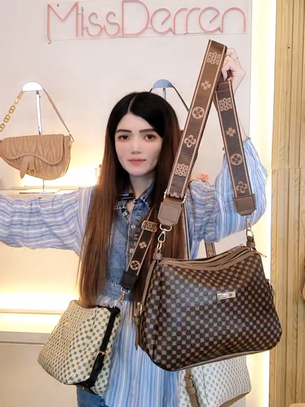 #tiktoklive #livehighlights #tasselempang #taswanita #tas #tasviral #taskekinian #tas #taswanita #shoulderbag #belilokal 