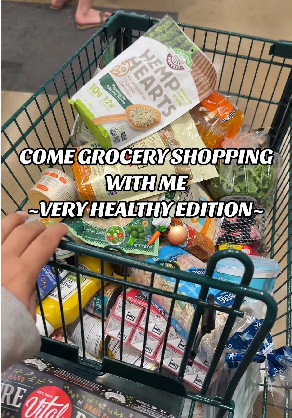 Back on my health grind!!! Also will be back to working out, lmk if you guys want recipes or workout vids<3 #groceryhaul 