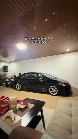 Semua berkat doa istri dan orang tua. Muliakan lah orang2 yang mendoakanmu🫶 #rumahimpian #garasiimpian #goldfish #goldfishtank #civicfd 