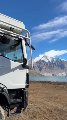 A sea of aluminum adventure#RV #RVtravel #export #RVlife #dreamcar #rvtiktok #rvtour #motorhome #roadtrip #tinyliving #luxury #selfdrive #foryou #safe #rvmodifications #comfortable #convert #challenge #rvadventures #stable 