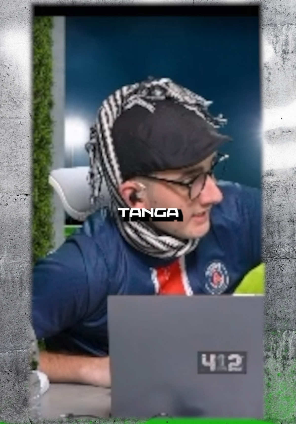 🤔 Que tenes puesto en la cabeza Agus? #412 #futbol #davoxeneize #laagusneta #clip #kick 