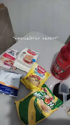 shake protéico (pra ganho de massa muscular)⚡ #shake #hipercaloricocaseiro #proteicofit #ganhodemassa #academia #foryour #explorerpage #gymrat #Lifestyle 