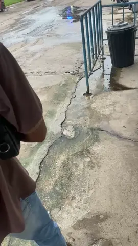 @ayabalqis59  #fypdulu di Sandakan ni  batu 9 operasi baru sejak ni kasihan bah orang kerja dia orang kacau