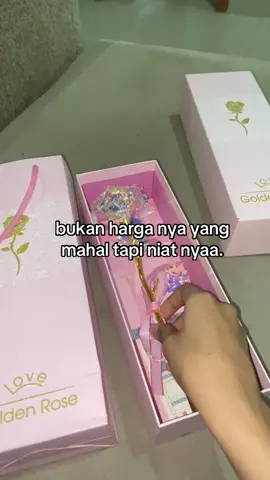 modal 20rb an bisa bikin happy banget🥺🌷.#giftideas #flowers #fyp #outfitideas 