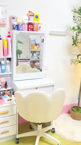 พิกัดในตะกร้านะทุกคน วางของได้เยอะ 💖💖#โต๊ะเครื่องแป้ง #โต๊ะเครื่องแป้งพร้อมกระจก #ราคาถูก 