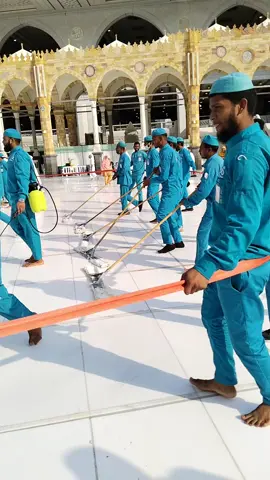 Makkah cleaning inside #কাবার_গিলাফ #কাবাঘর_বাইতুল্লাহ #কাবাঘর👳‍♂️🕋 #হজ্ব২০২৫ #alharam #india #view #photos #islam #muslim #allah #quran #makkah #kuran #madinah #madina #masjid #mecca #umroh #umrah #prophetmuhammad #hajj #haji #mekkah #kaaba@Bangladesh News Network 