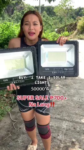 Anlaki parang Laptop o TV grabe yan‼️ Tapos anlaki ng Binaba ng presyo 700+ nalang dalawa na.😭 #buy1take1 #solarlights #solar #solarlight #5000watts #supersale 