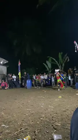 Tari Cakil Jae Sry margo waluyo  #andreyxputrajaranan #srymargowaluyo #jaranan #kudalumping #fyppppppppppppppppppppppp #masukberanda #rombongannyeni 