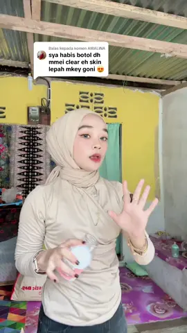 Membalas kepada @AMALINA  sayei duit lagi ko dari skin mu hk itey bnyk jerawat tu?