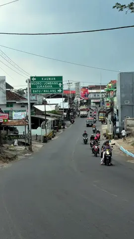 Jalur titik pertemuan tiga kabupaten; Kediri, Malang, Jombang. #kabarpare #kandangan #kediri 