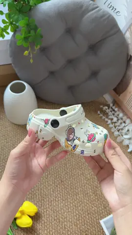 Dép Nesty, full size gia đình #depnesty #depsuc #depxinh #depnu #xuhuong #thinhhanh #muataitiktok #tiemgiaycuanang 