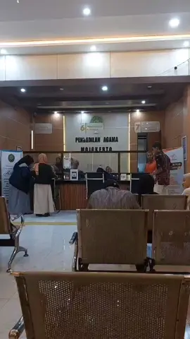 isbat nikah di pengadilan agama Bagi Anda yang mau Konsultasi 𝗚𝗥𝗔𝗧𝗜𝗦 silahkan hubungi nomor dibawah ini, atau bisa datang langsung ke kantor kami. 😶‍🌫️ 🌍 : https://pengacarakeluarga.id/ ☎️ : 0823-3874-0996 (𝙒𝙝𝙖𝙩𝙨𝘼𝙥𝙥) 📌 : Lingk. Kuwung, Kel. Meri, Kec. Kranggan, Kota Mojokerto.  🗺️ : 𝗞𝗮𝗻𝘁𝗼𝗿 𝗣𝗲𝗻𝗴𝗮𝗰𝗮𝗿𝗮 𝗞𝗲𝗹𝘂𝗮𝗿𝗴𝗮 #berandafyp #fyp #ceraisidoarjo #ceraisurabaya #ceraijombang #cerai #ceraigugat #ceraitalak #ceraimuda #jasacerai #pengacaracerai #advokatcerai #ceraimojokerto #pengadilanagamamojokerto #pamojokerto #isbatnikah #nikahsiri 