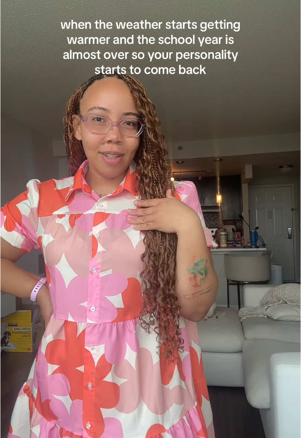 prepare to be sick of me 😂 the Leo in me is almost activated! #nyc #spring #teacherlife #personality #relatable 