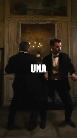 🔤 ¿Sabías que una marca exitosa no tiene un solo logotipo...? Tiene cuatro. Y cada uno cumple una función clave en tu identidad visual. 🧠 En este video te explico los 4 tipos de logotipo que toda marca profesional debería tener: el primario, secundario, simplificado y el de submarca. 🧩 Si solo usas uno, tu marca pierde consistencia en diferentes formatos. Estos cuatro te dan flexibilidad sin perder coherencia visual. ✨ Esto es branding inteligente. Y sí... las marcas que ves como “grandes” ya lo están haciendo. 👇 Guarda este video si estás construyendo tu marca. — #branding #diseñologotipo #identidadvisual #marcaexitosa #emprendedores #marketingdigital #logodesign #estrategiademarca #brandingtips #marcapersonal #brandingprofesional 