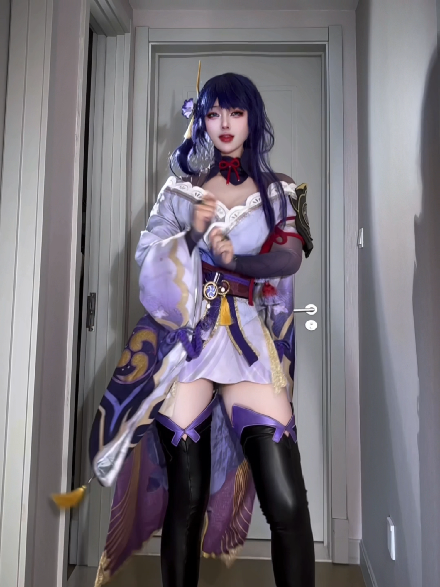 Raiden Shogun ⚡⚡💜💜 #douyin#beauty#trending#foryou#fyp#Viral#cosplaytransformation#beforeafter#GenshinImpact#raidenshogungenshinimpact#cos