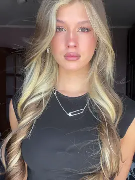 тгэшка-сэнди🙌🏼 общаюсь там)