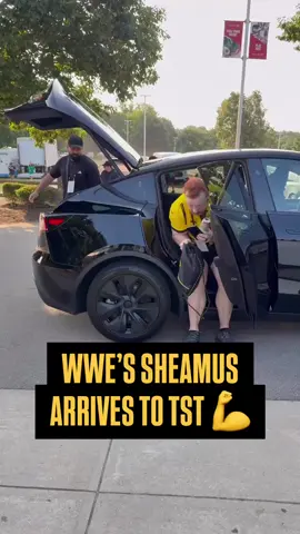 @WWESHEAMUS  arrives to TST to make his assistant coaching debut with @Borussia Dortmund ! 💪 #tst #thesoccertournament #bvb #dortmund #WWE #sheamus 