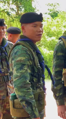 សកម្មភាពជម្លោះពាក្យសំដីរវាងទាហានថៃ និងខ្មែរ នៅប្រាសាទតាមាន់ធំ (២៨/០៤/២០២៥) 🇹🇭🇰🇭 #thailand🇹🇭 #cambodia🇰🇭 #border #2025 