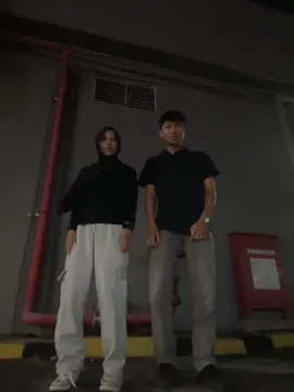 kanan kiri 🤙🏻 #fypage #fypシ゚ #trend #velocity #couple #couplestiktok #bucin 