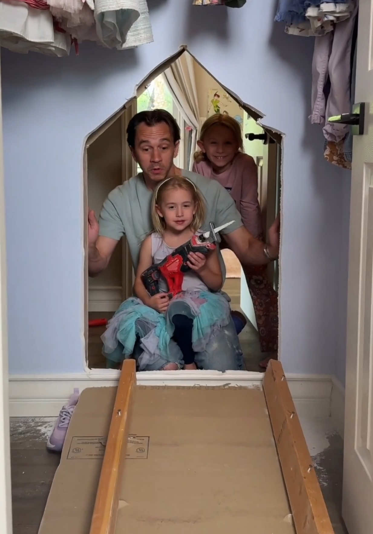 Hole in kids closet becomes dollhouse! ♥️