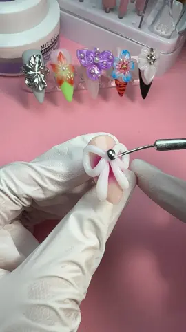 Shiny ✨ #nails #mizhse #3dnailart #nailideas #mizhsegelpolish #naillove #buildergel #nailtips #nailtech #nailart #tiktokshopsummerturnup #nail #nailinspo #nailtutorial #nailsoftiktok #nailtok #OverskinLipCheck 