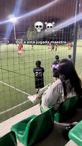 Piensen dos veces a quién le dejan su celular mientras juegan fut 🤣 #Viral #Tóxica #TikTokDeportes
