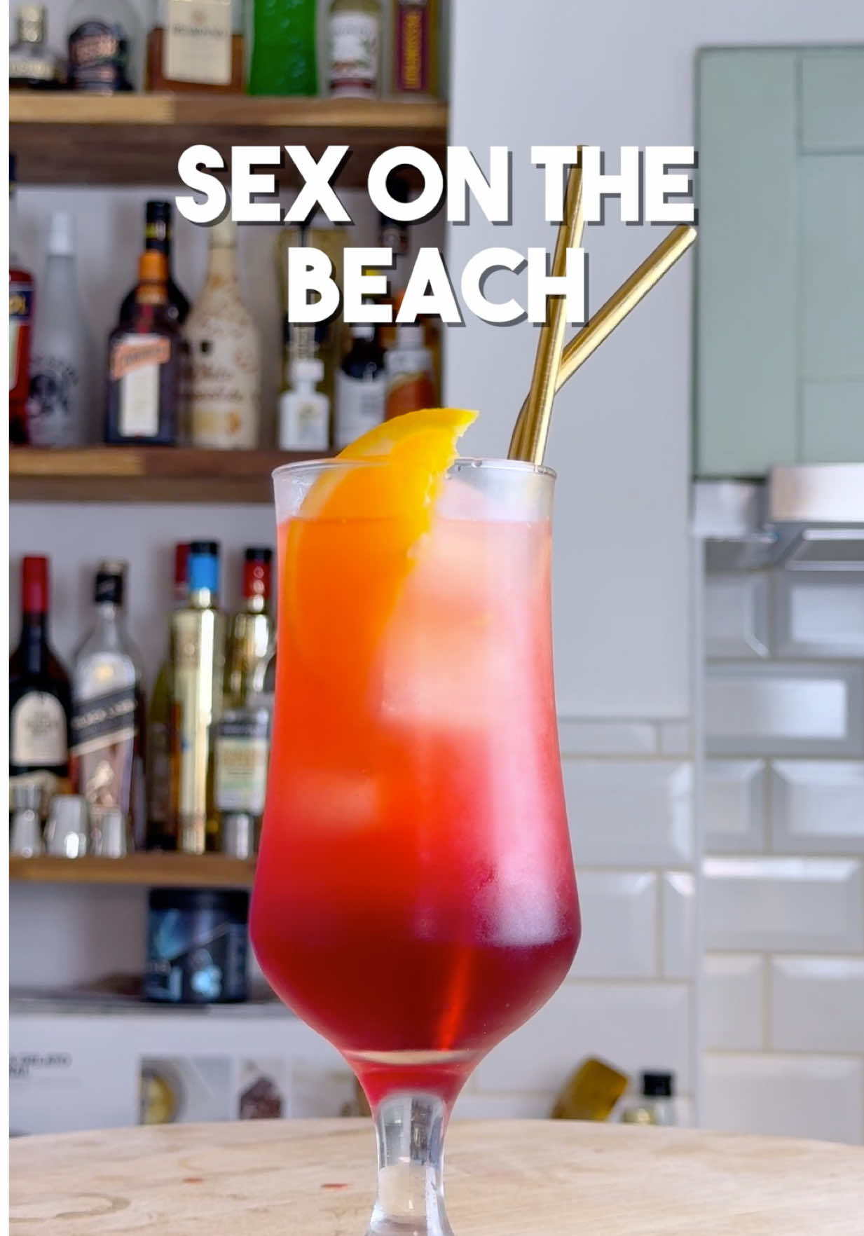 Wonder why it got its name…? 👀  SEX ON THE BEACH🏝️ 🍊 2+ Shots Orange Juice 🥤 2+ Shots Cranberry Juice 🍸 1.5 Shots Vodka 🍑 1 Shot Peach Schnapps #bartender #cocktail #peach #vodka #cranberry