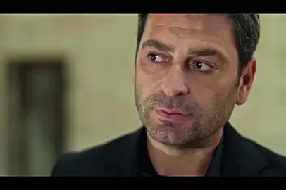 bazen böyle başlıyor…  #ozanakbaba #sinemünsal #cihanalbora #alyaalbora #cihal #cihanalya #dizi #diziler #uzakşehir #mardin #kanald #keşfet #fyp 