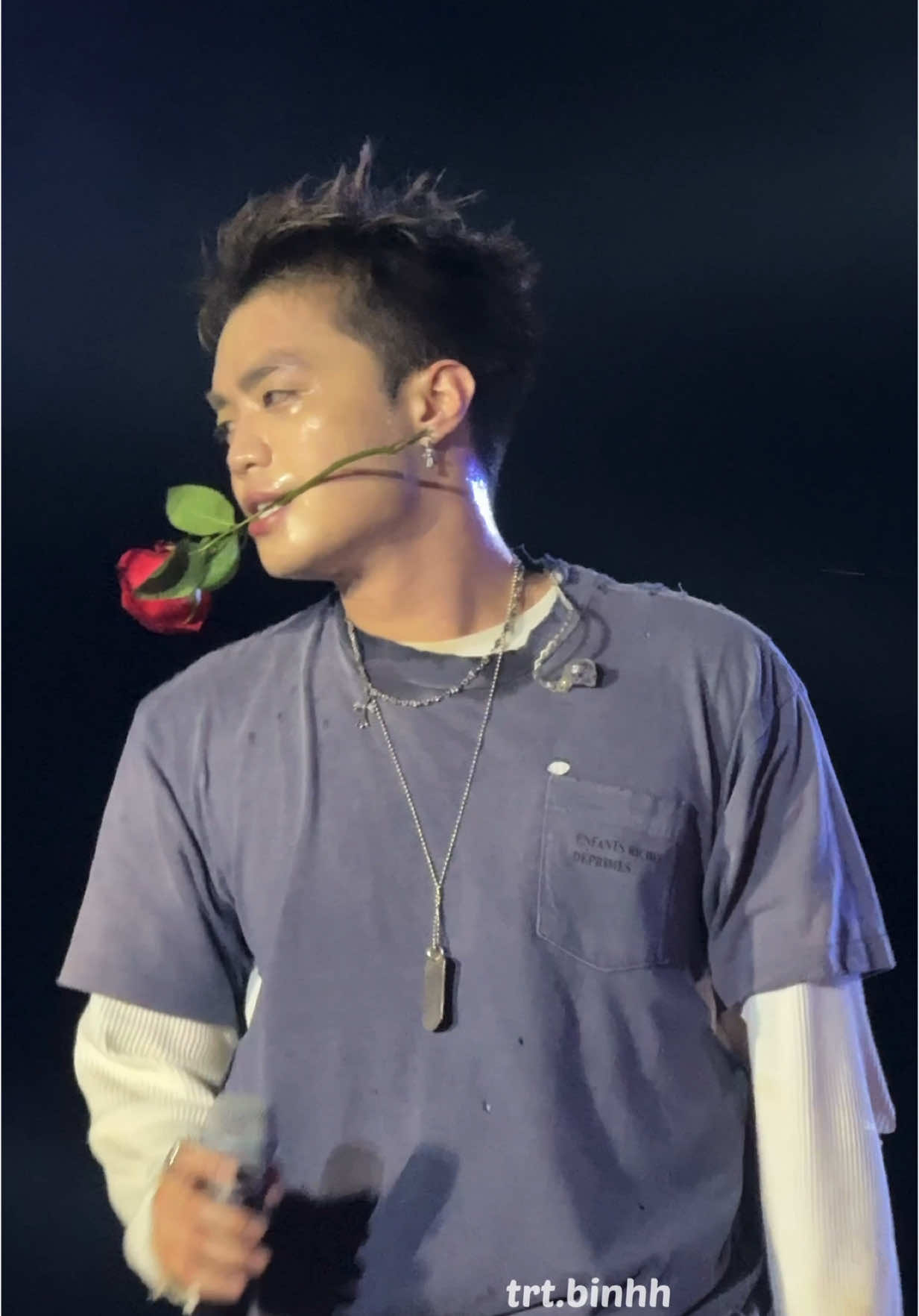 Cũng cố gắng ngầu rồi đấy mà nó lạ lắm😂😂😂  NEGAV THE EAST CONCERT - HUẾ ------------------------------- #viral #tiktok #negav #atsh 