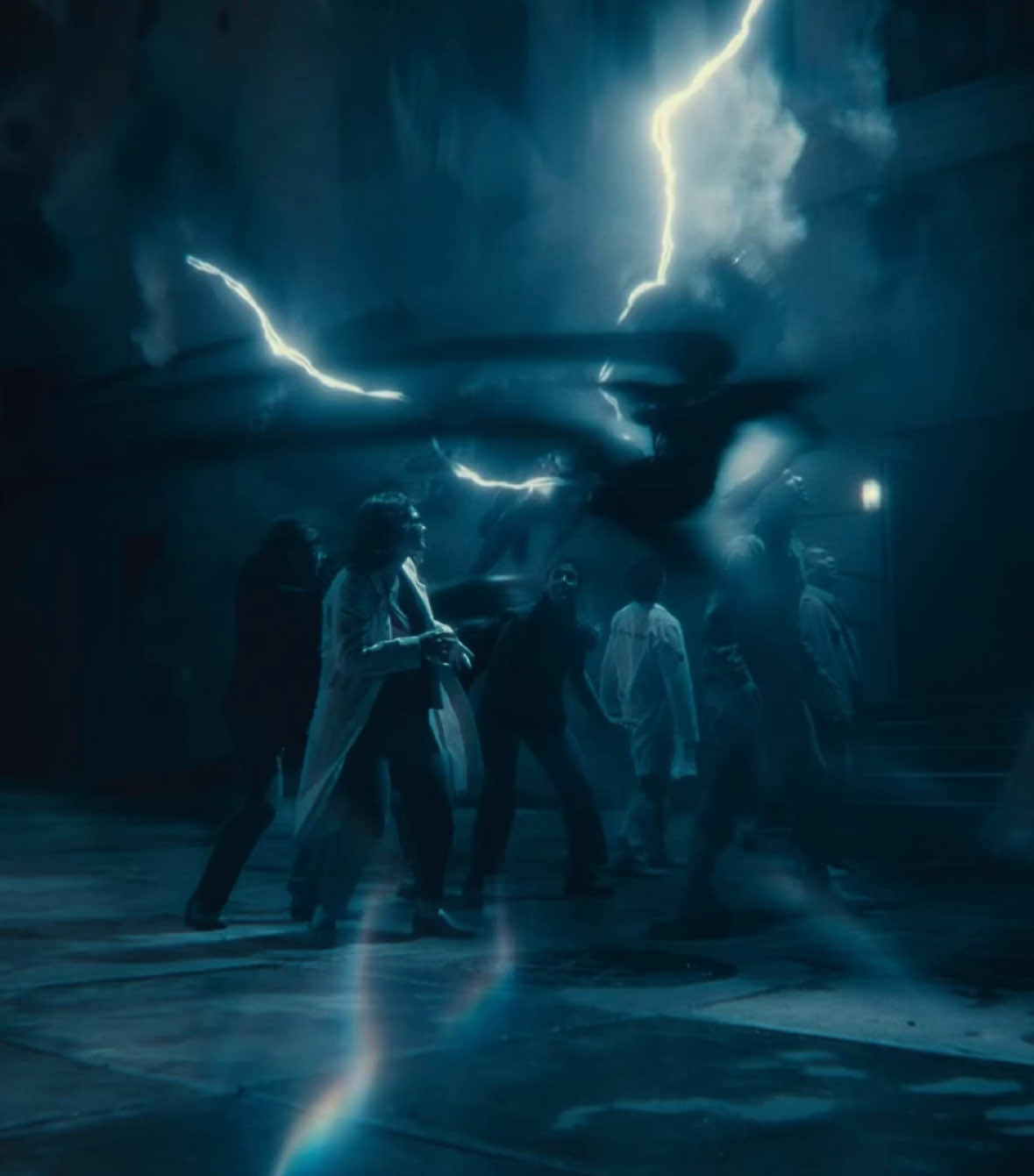 The Flash || Justice League (2021) || first thing that popped into my head when I heard this sound. The potential for this universe’s Flash was insane. || #theflash #theflashedit #flash #speedster #barryallen #theflashmovie #fypシ 