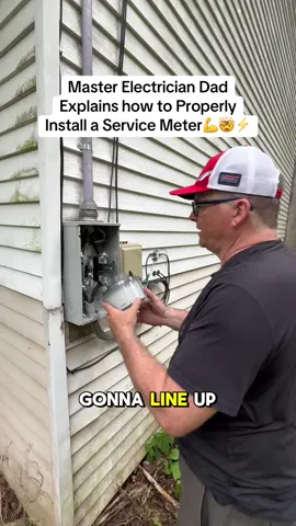 Electrician Tip when Installing A Utility Meter @Henelect #electrician #bluecollar #electriciansoftiktok #electricalcontractor #tradesman #construction #apprentice #contractor #bluecollarboys #hendythesparky #trending 