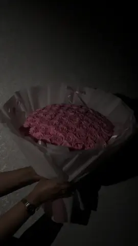 باقة ورد دايمة🥹💗💗#ورد_دايم #للطلب #تخرج #اكسبلور #ورد #السعودية #الشعب_الصيني_ماله_حل😂😂 #هدايا #باقة_ورد #مالي_خلق_احط_هاشتاقات🦦 #explore #اكسبلورexplore #عيد 