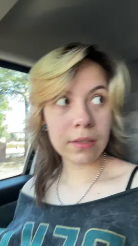 uhmm uhhh tamale (new hair :>) 