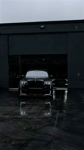 Rolls Royce Cullinan & Spectre by Mansory The Rolls Royce Cullinan & Spectre by Mansory command the storm, their bespoke carbon-fiber accents glistening under the rain. With every drop sliding off their sculpted lines, these masterpieces meld Mansory’s signature elegance with unbridled power—an anthem of luxury set to a slow, cinematic beat. Available now at Mansory USA.