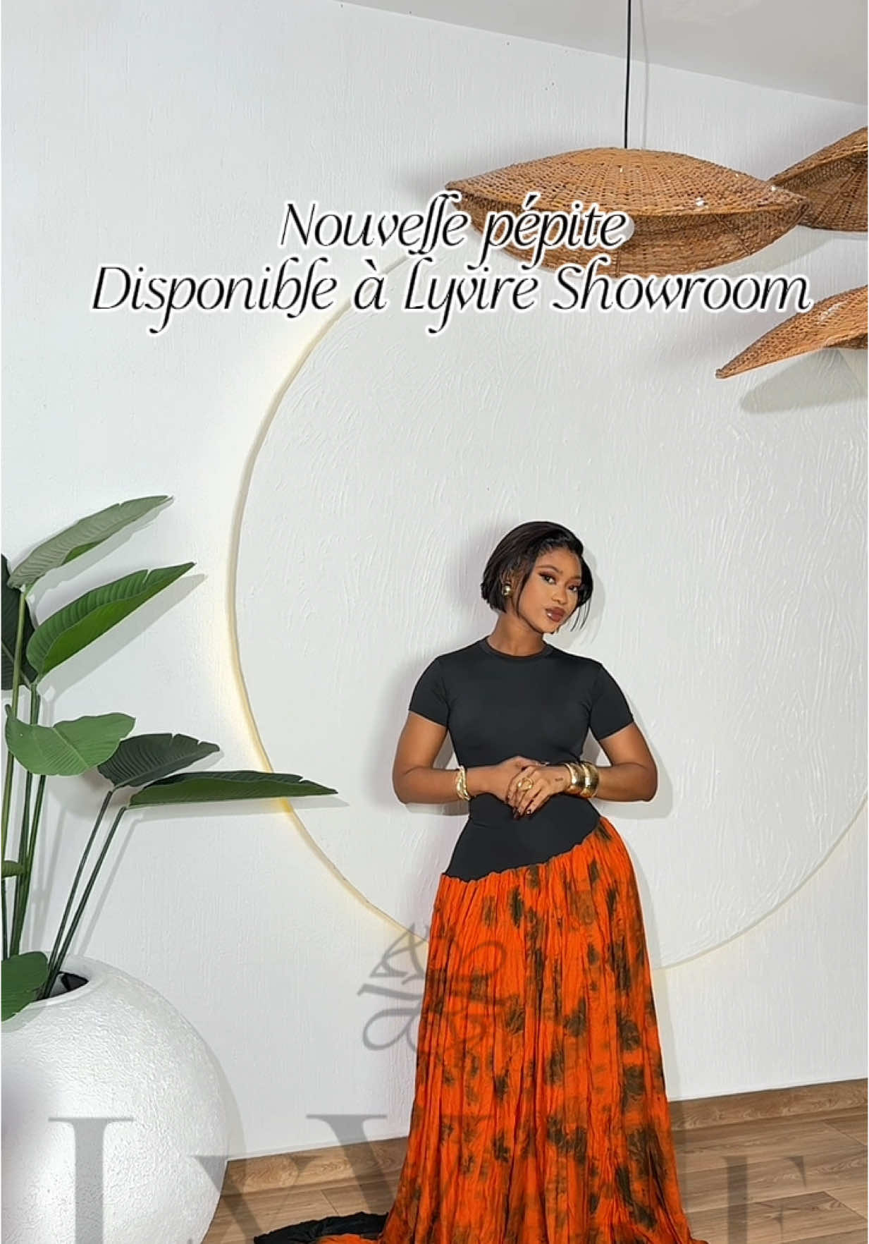 #CapCut si tu as raté cette ouverture 🤭🤭😍, trop de pépites  Si tu est intéressé tu viens shopper au Showroom à l’ouverture ou après , si y’en a encore 😅 @Leslie Kouassi @Lyvire Cosmetic’s 