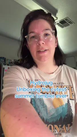 Did I need a new water cup! No but I’m in love haha #hydrojug #hydrotraveller #pinksugar #tiktokshop 