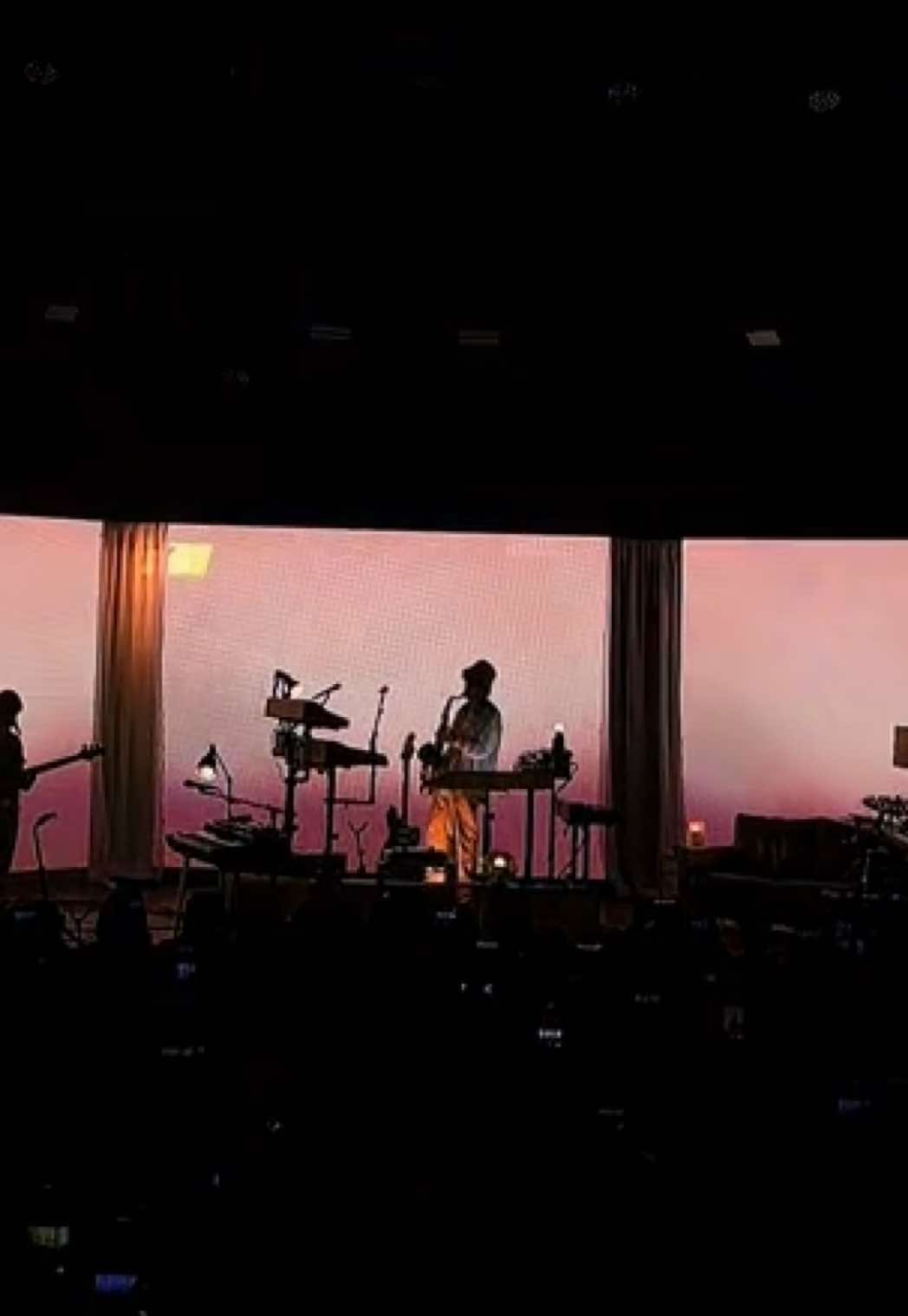 Artist - FKJ Track - Tadow Date - 20 March 2023 Venue - Eventim Apollo, London, UK @FKJ #gigs #music #concerts #fkj #frenchkiwijuice 