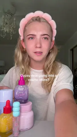 I think yall are all over reacting let the women be and the innocent store employee that’s probs getting yelled at for being nice #gypsyroseblanchard #gypsyrose #metairie #gypsydrama 