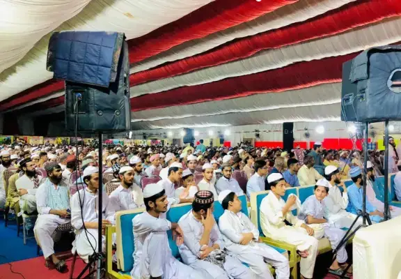 lakho ki tadad me Hafiz e Quran #foryou #foryoupage #1millionaudition #islam