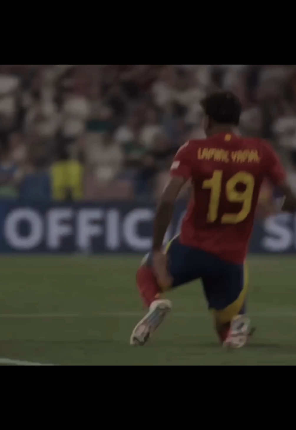 he is gonna score today🤞🏽 #lamineyamal#espana#blaugranajr#nationslesgue 