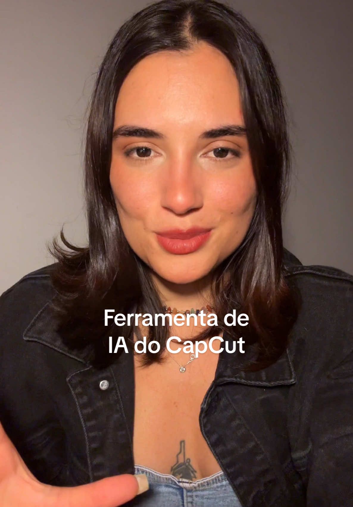 Essa é uma das coisas que você pode fazer com os créditos que você tem acumulados no CapCut! 🤣 querem que eu teste mais funções dessas? Comenta aí! 👇🏼 #storymaker #videomakermobile #coberturarealtime #capcuttutorial 