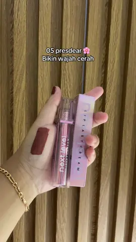 Cakep bgt warna 05 🌸 hanasui next level #guncang66 #hanasuinextlevel #lipmatte #lipstikhanasui 