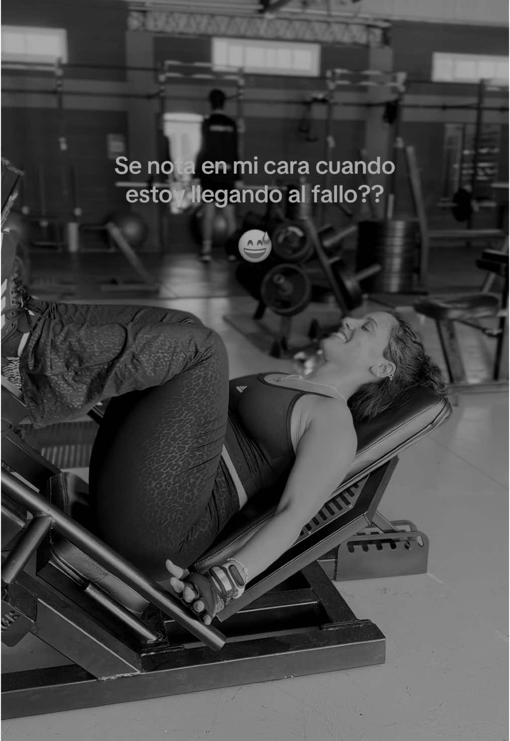 Los días de piernas no son mis favoritos ja #paratiiiiiiiiiiiiiiiiiiiiiiiiiiiiiii #fouryou #🌈 #mov #treino #prensa #fallo #muscle #piernas #gym 