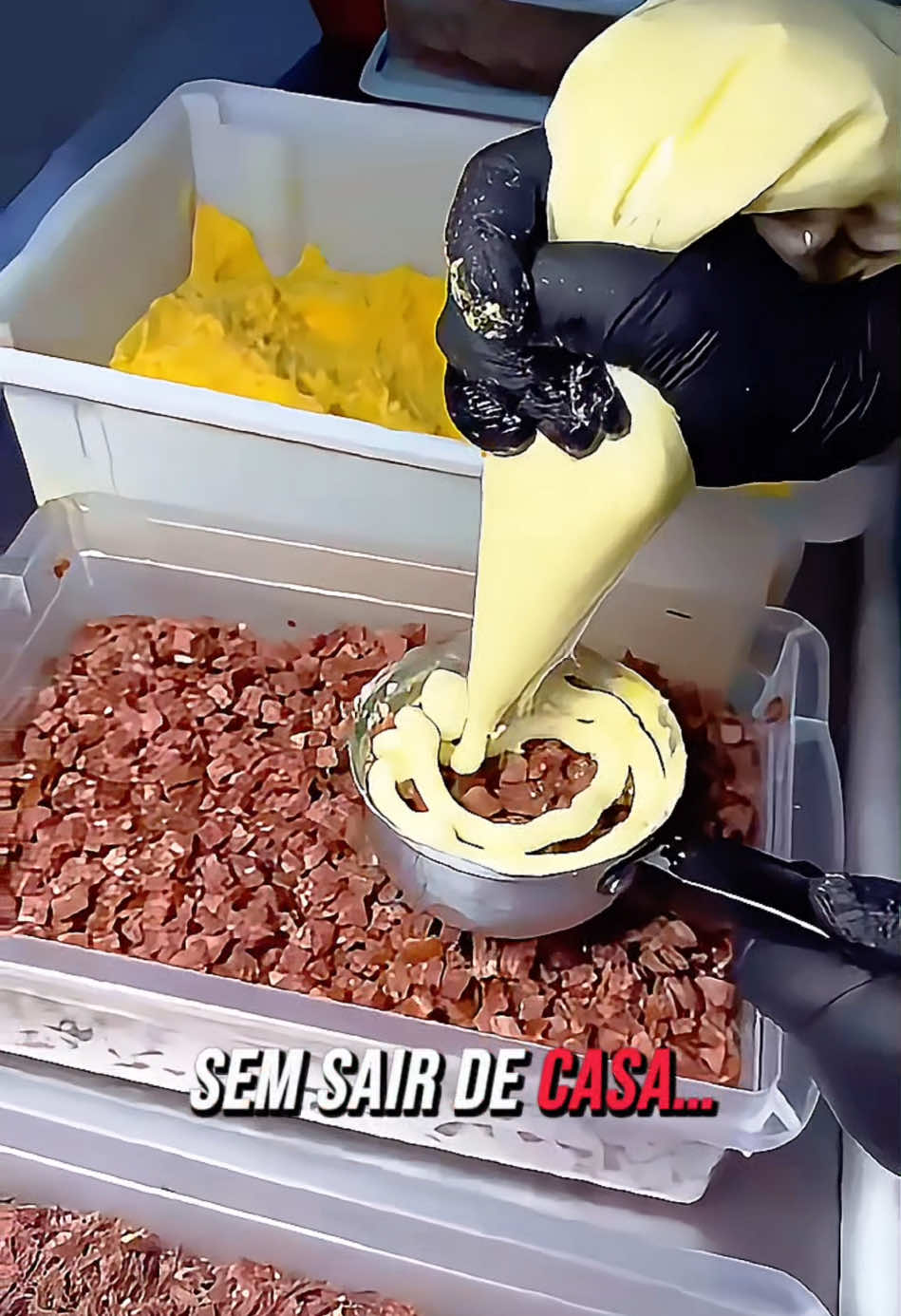🔥 Aprenda ESSA e outras receitas incríveis de CUSCUZ GOURMET! 😋🌽 Super fáceis de fazer, com ingredientes acessíveis! 👩‍🍳👨‍🍳 💰 Monte sua própria CUSCUZERIA em casa e comece a faturar TODOS os dias! 🏠📈 Sem sair de casa, sem complicação! 🚀 Clique no link do perfil e descubra como transformar a sua cozinha em um negócio LUCRATIVO! 💸✨ 👉 Te mostramos o caminho passo a passo! #CuscuzGourmet #RendaExtra #NegócioCaseiro #CuscuzLucrativo