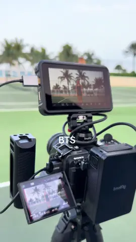 @ShopLuckyInLove 💕 #photoshoot #bts #model 