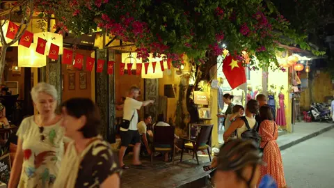 Góc phố cổ về đêm #hoian #reviewhoian 