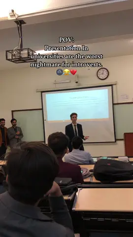 Relate ? 😭😂#foryoupagе #unfrezemyaccount #viralvideos #reels #comsatsislamabad #funnytiktok #comsatsabbottabad #😂😂 #funnymemes #foryoupge #presentation 